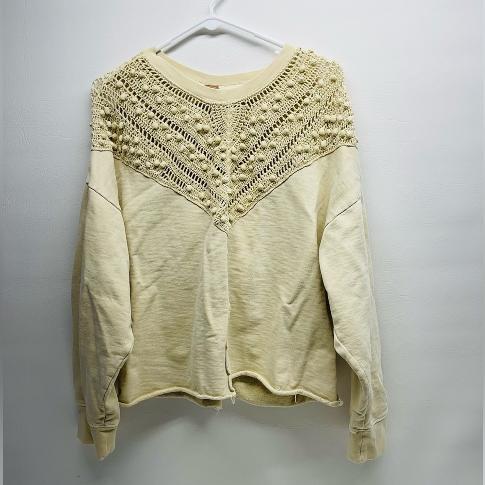 Free people crochet crop sweatshirt size M
